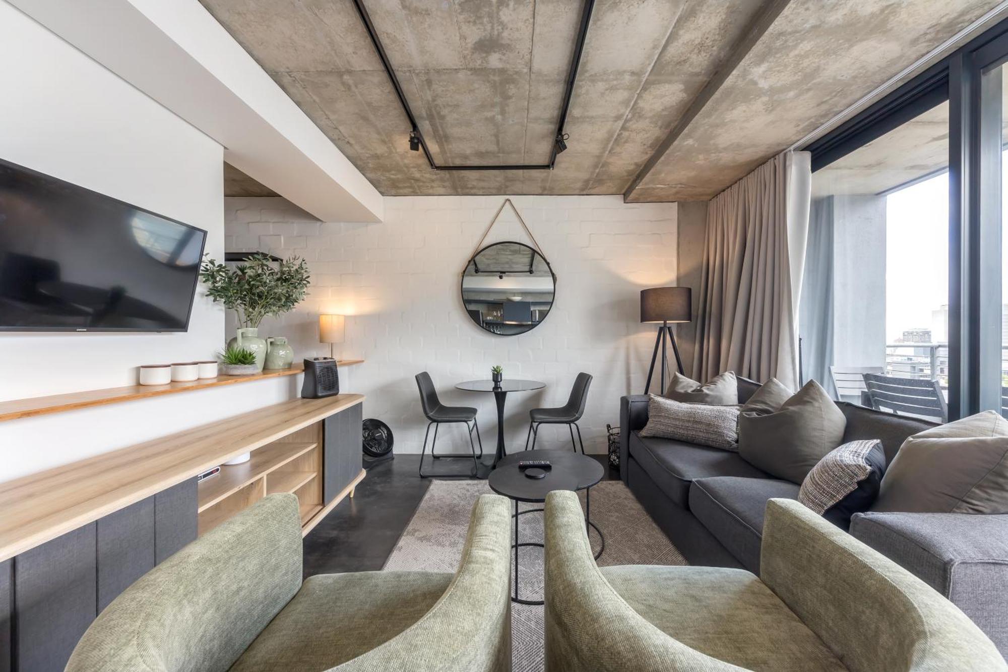 Fortyonl By Propr *