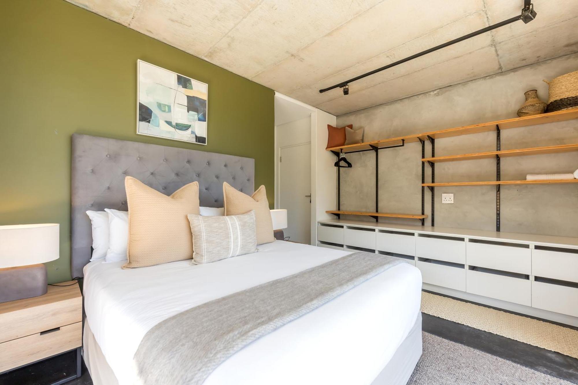 Fortyonl By Propr * Cape Town